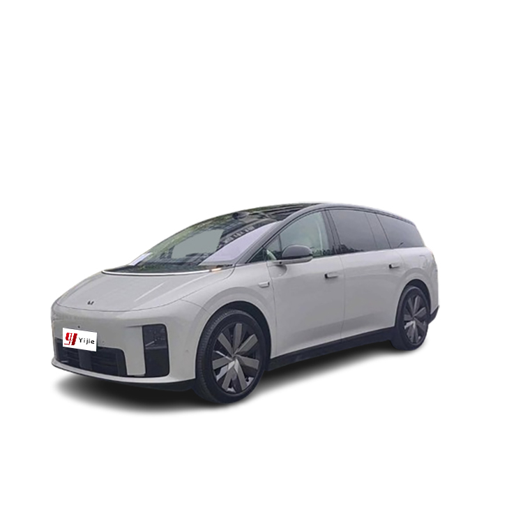 Used Car Li Auto 2025 Model i8 Standard Edition